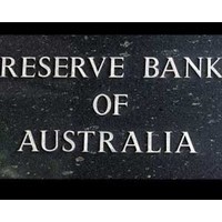 Reserve Bank will sit on its hands as economy chugs along