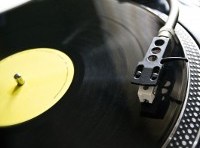 Streaming and vinyl leading the charge in music consumption