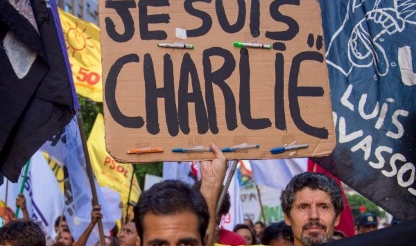 Charlie Hebdo hats and shirts: Melbourne family trust applies for ‘Je suis Charlie’ trademark in wake of tragedy