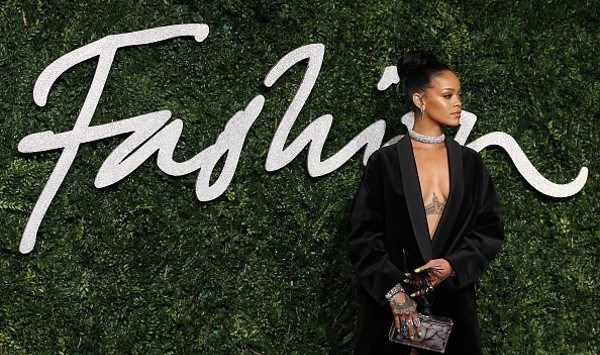 Topshop legal battle: Rihanna the only girl in the world to approve her merch