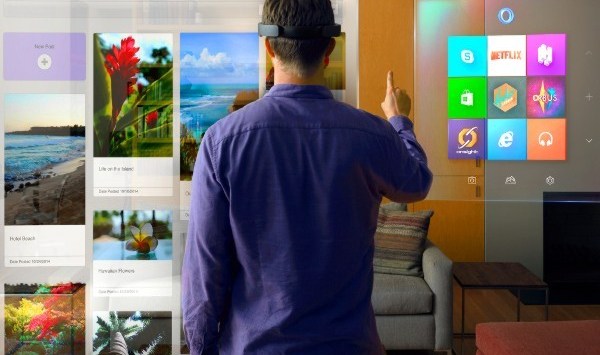 Will Microsoft’s HoloLens kill the smartphone? Best of the Web