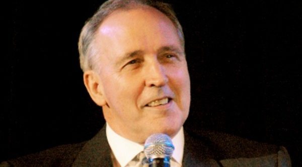 Paul Keating takes Joe Hockey to task for “trying to pull the plug out of the bath of the universal super pool”