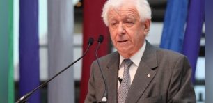 Frank Lowy