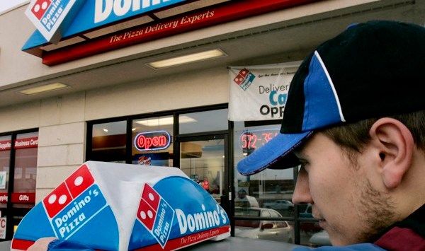 Domino’s driver resigns after being caught sharing minimum wage petition on Facebook: Lessons for your business