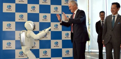 robot malcolm turnbull