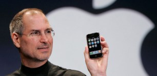 Steve Jobs iPhone