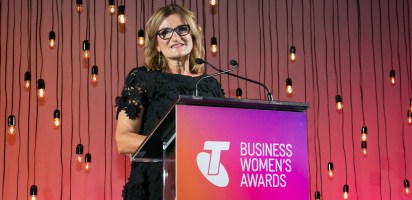 Violet Roumeliotis accepts the 2017 Telstra Business Woman of the Year Award. Source: Supplied.