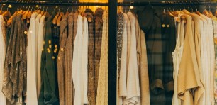 clothing retail recommerce