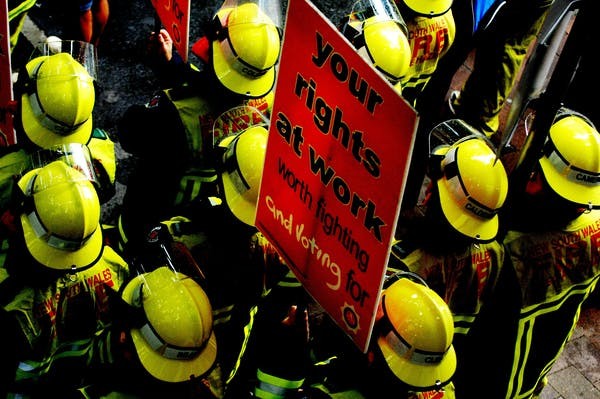 Firefighters-protest-WorkChoices